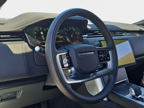 New 2026 Land Rover Range Rover SE AWD/4WD image 17