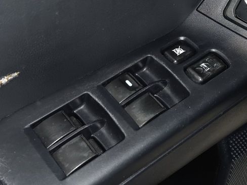 Used 2017 Mitsubishi Lancer ES image 27