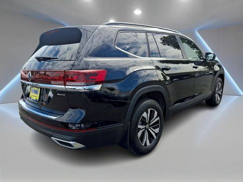 Used 2026 Volkswagen Atlas SE AWD/4WD image 4