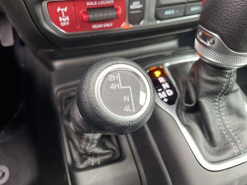 New 2026 Jeep Gladiator Mojave AWD/4WD image 44