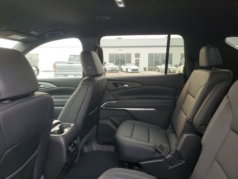 Certified 2026 Chevrolet Traverse LT w/ Driver Confidence Package AWD/4WD image 10