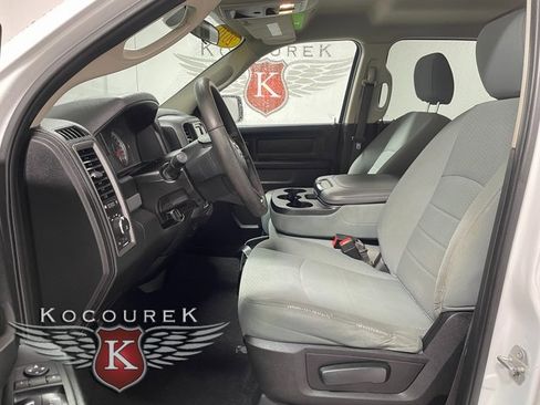 Used 2019 RAM 1500 Tradesman w/ Tradesman SXT Package image 11