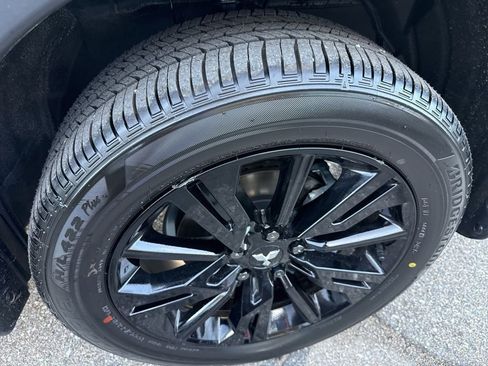 New 2026 Mitsubishi Eclipse Cross Black Edition image 14