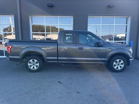Used 2016 Ford F150 XL w/ Equipment Group 101A Mid image 4