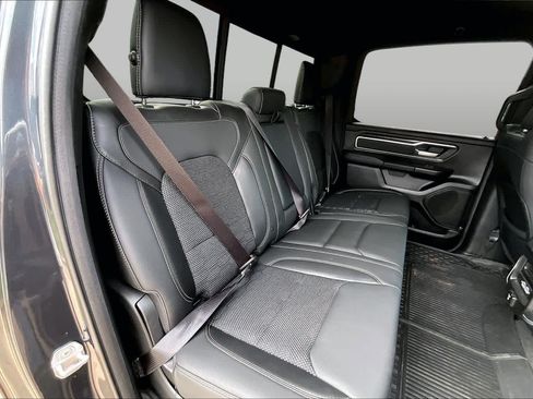 Used 2022 RAM 1500 Big Horn AWD/4WD image 19