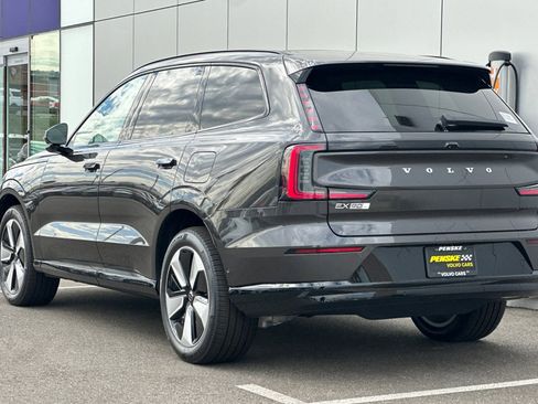 New 2025 Volvo EX90 Plus w/ Protection Package Premier image 3