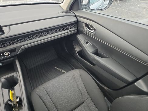 Used 2025 Honda Accord LX image 12