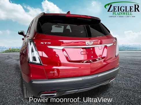 Used 2025 Cadillac XT5 Sportv w/ Technology Package AWD/4WD image 4