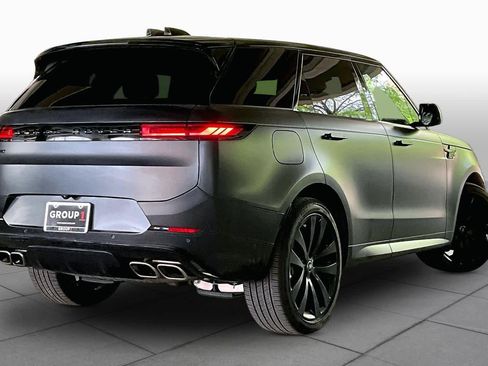 Used 2025 Land Rover Range Rover Sport Dynamic SE image 12