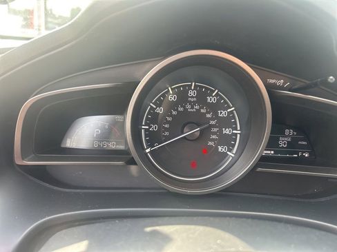 Used 2018 MAZDA MAZDA3 Touring FWD image 14