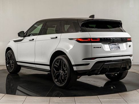 Used 2021 Land Rover Range Rover Evoque R-Dynamic SE image 6