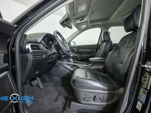 Used 2022 Kia Telluride SX w/ SX Prestige Package AWD/4WD image 11