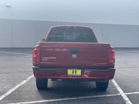 Used 2007 Dodge Dakota SLT image 4