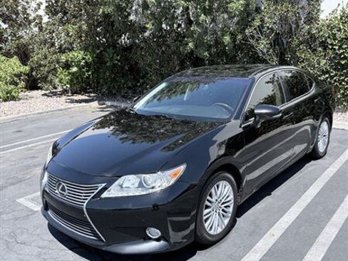 Used 2013 Lexus ES 350 w/ Premium Pkg FWD image 3