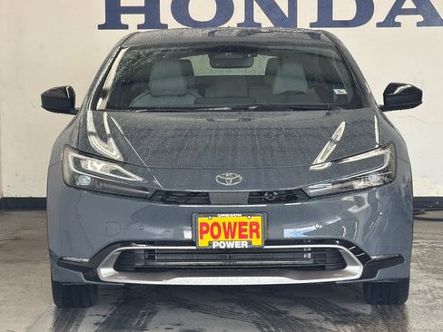 Used 2026 Toyota Prius XLE image 8
