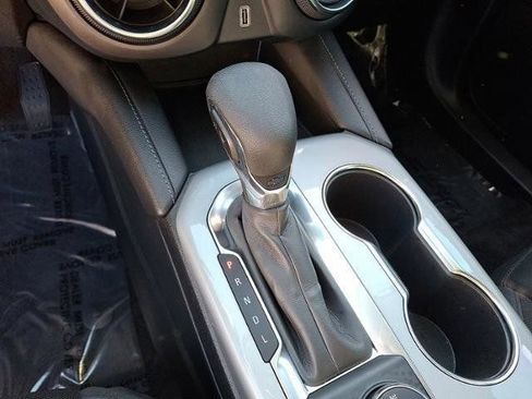 Used 2022 Chevrolet Blazer LT image 12