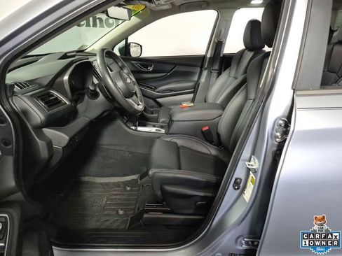 Used 2024 Subaru Ascent Limited w/ Technology Package image 9