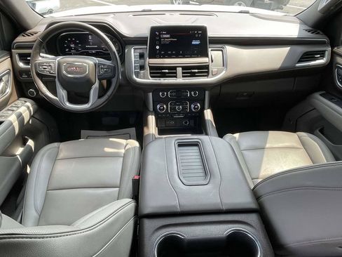 Used 2022 GMC Yukon SLT w/ SLT Premium Package RWD image 11