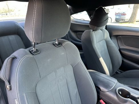 Used 2020 Ford Mustang Coupe image 20