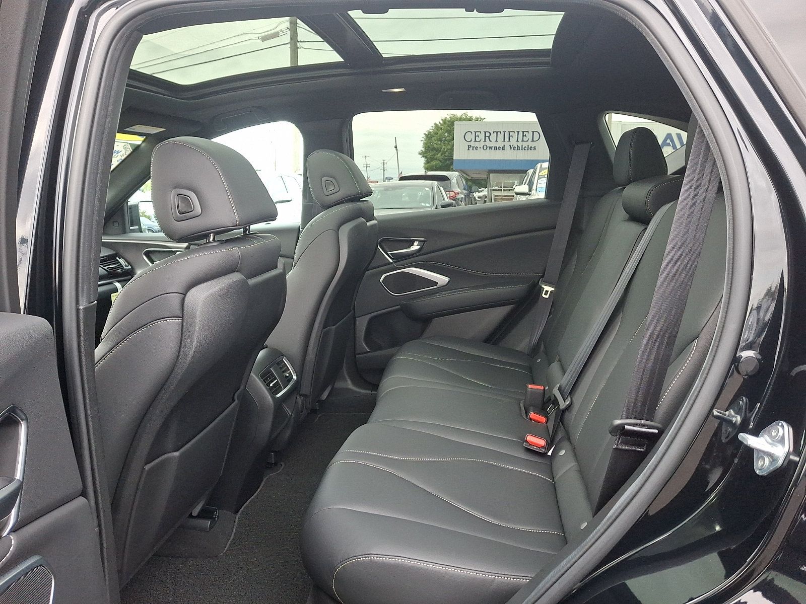 Certified 2026 Acura RDX SH-AWD image 10