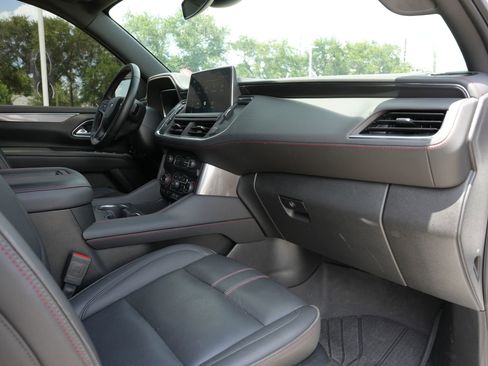 Used 2024 Chevrolet Tahoe RST w/ Luxury Package AWD/4WD image 24