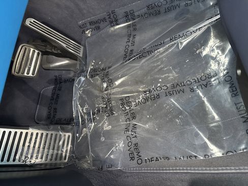 Used 2023 Chevrolet Corvette Z06 w/ Battery Protection Package image 18