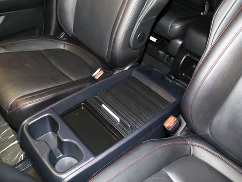 Used 2024 Honda Odyssey Sport image 65