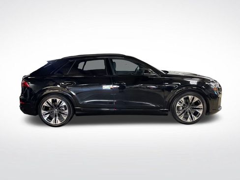 Used 2026 Audi Q8 Premium Plus w/ Premium Plus Package AWD/4WD image 6