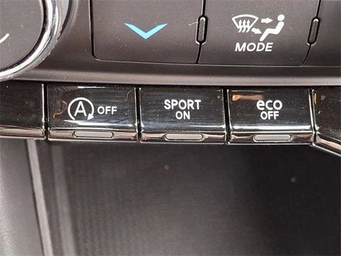 Certified 2024 Dodge Durango GT image 27