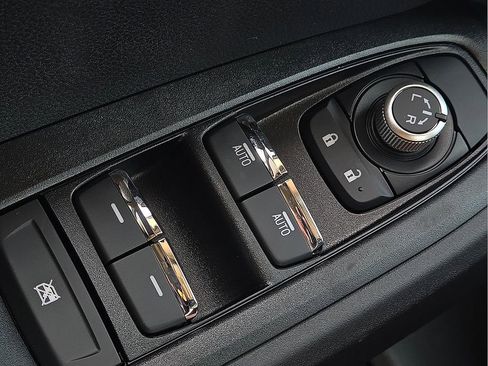 New 2025 Subaru Crosstrek 2.5i Limited image 18