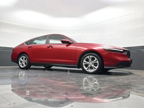 Used 2023 Honda Accord LX image 29