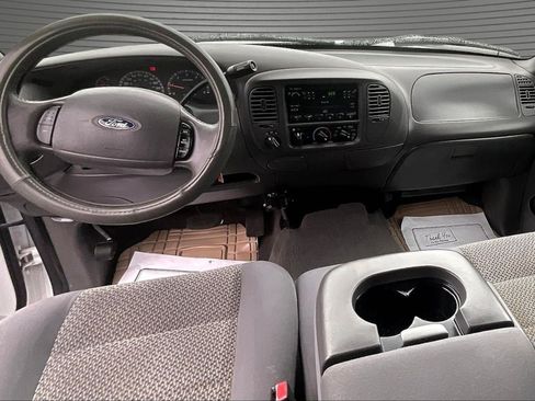 Used 2003 Ford F150 XLT AWD/4WD image 8