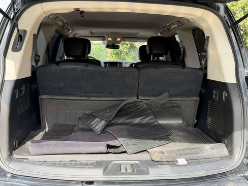 Used 2018 INFINITI QX80 4WD w/ Driver Assistance Package image 17