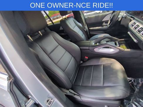 Used 2025 Mercedes-Benz GLS 450 4MATIC image 38