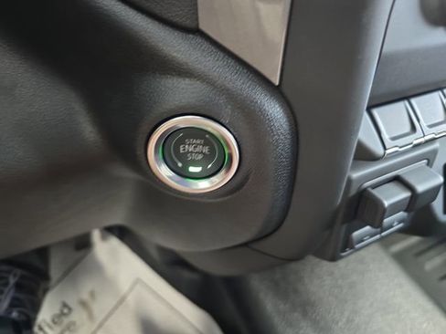 New 2025 GMC Sierra 3500 Pro image 18