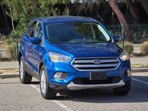 Used 2019 Ford Escape SE image 15