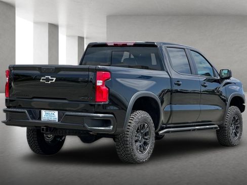 New 2026 Chevrolet Silverado 1500 ZR2 AWD/4WD image 4