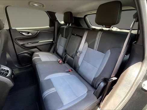Used 2023 Chevrolet Blazer LT FWD image 24