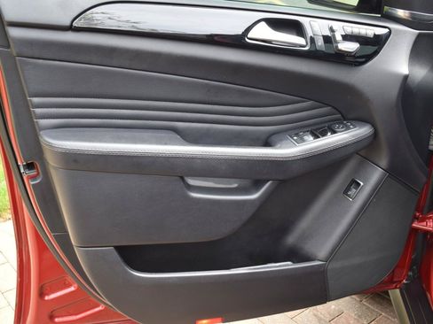 Used 2016 Mercedes-Benz GLE 450 4MATIC Coupe image 26