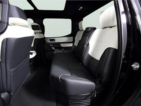 Used 2022 Toyota Tundra Capstone image 28