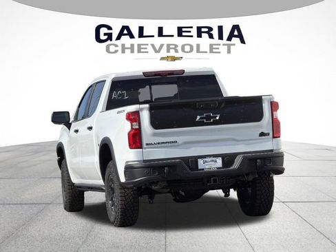 New 2026 Chevrolet Silverado 1500 ZR2 w/ ZR2 Bison Edition AWD/4WD image 5