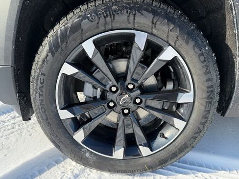 New 2026 Chevrolet Equinox RS w/ Convenience Package III image 5