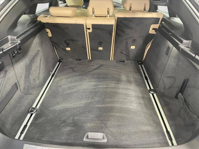 Used 2018 BMW 330i Gran Turismo xDrive AWD/4WD image 6