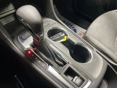 Used 2022 Chevrolet Equinox LT image 20