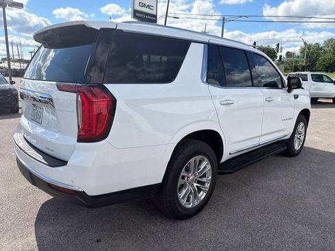 Used 2024 GMC Yukon SLT w/ SLT Luxury Package AWD/4WD image 20
