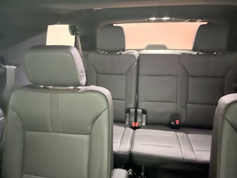 Used 2021 Chevrolet Tahoe RST w/ Luxury Package AWD/4WD image 28