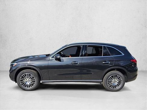 New 2026 Mercedes-Benz GLC 300 image 5