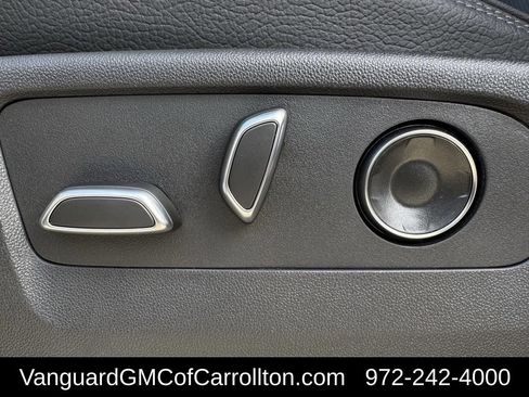 New 2026 GMC Yukon XL Denali w/ Sun & Power Step Package AWD/4WD image 22