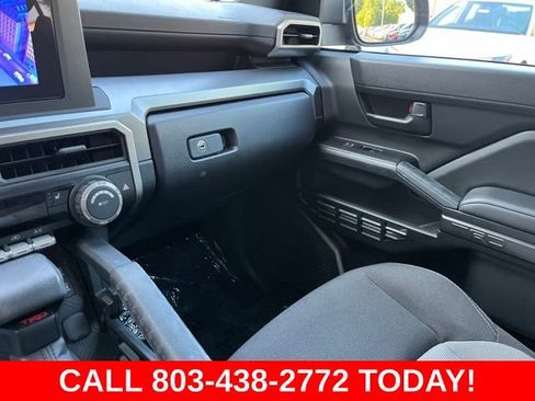 Used 2025 Toyota 4Runner TRD Off-Road AWD/4WD image 25