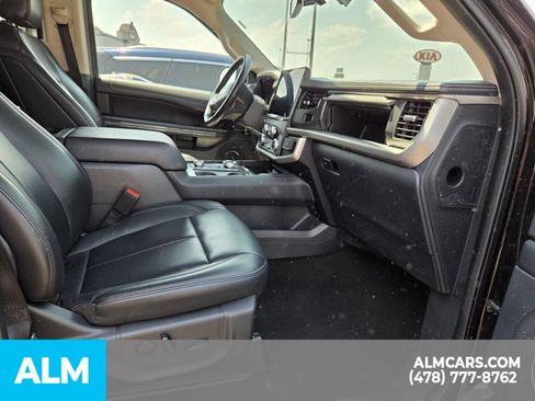 Used 2024 Ford Expedition Max XLT AWD/4WD image 16